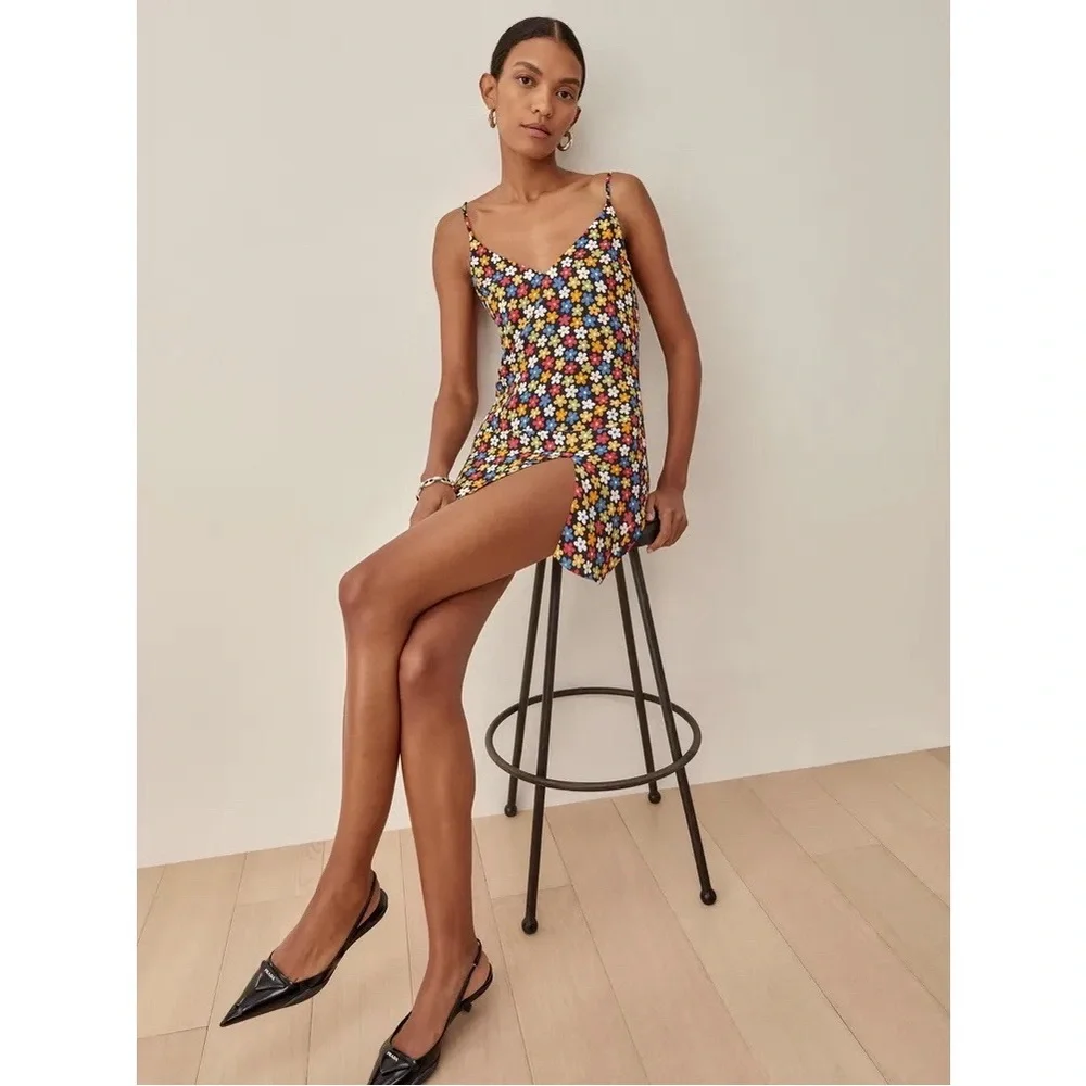 Reformation Marlowe Mini Dress in‎ Danica Floral - Picture 4 of 12